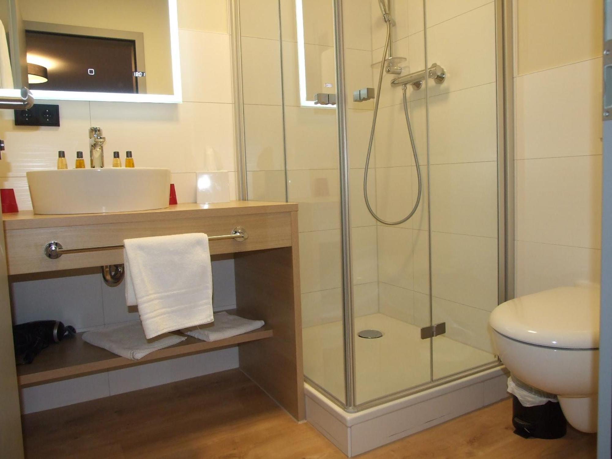 Hilchenbach Der Stahlberg Hotel & Restaurant מראה חיצוני תמונה