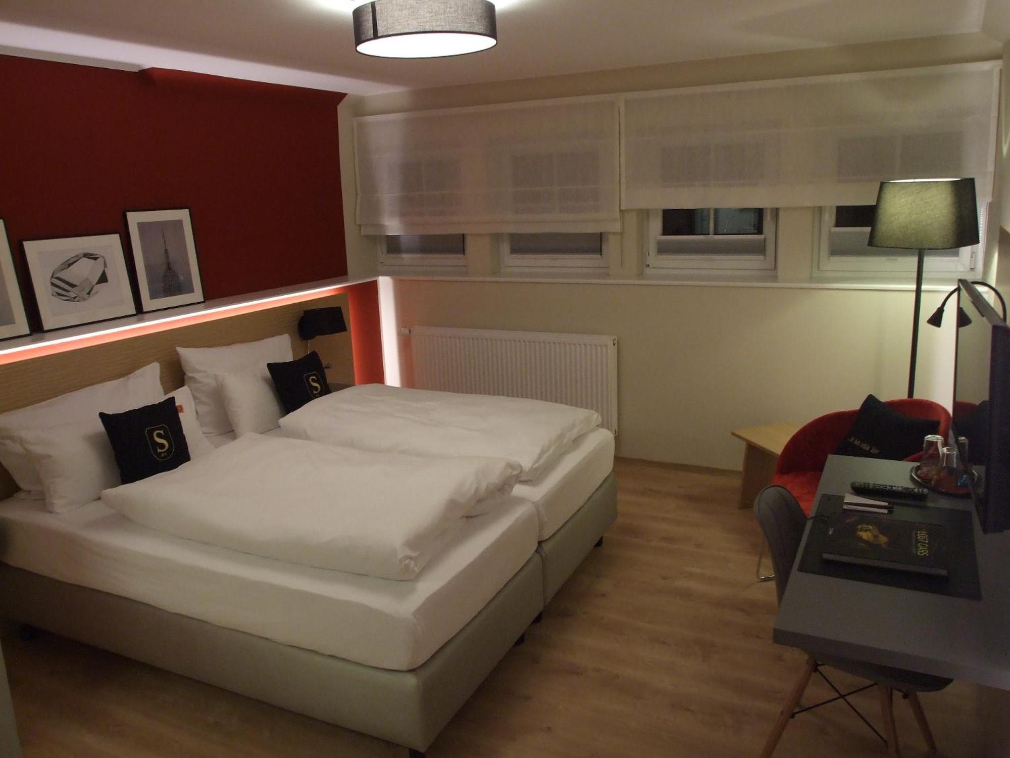 Hilchenbach Der Stahlberg Hotel & Restaurant מראה חיצוני תמונה